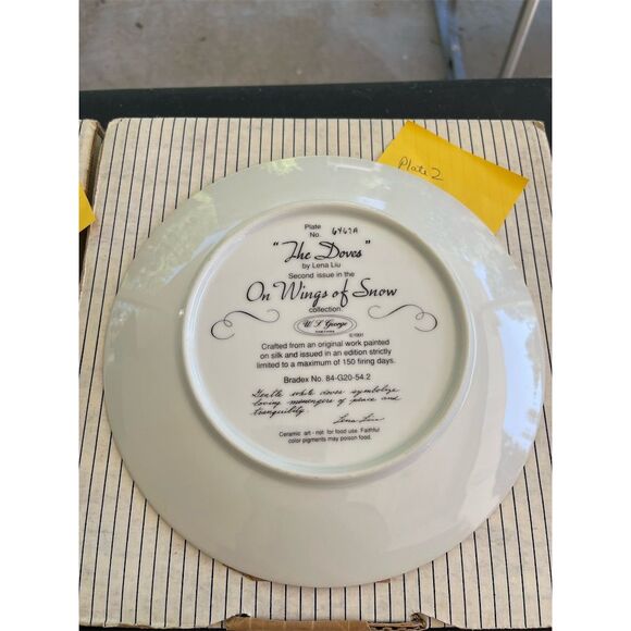 Lena Liu "On Wings of Snow" 6 Collector Plates -  Series Multicolor Bird Theme - Picture 4 of 8